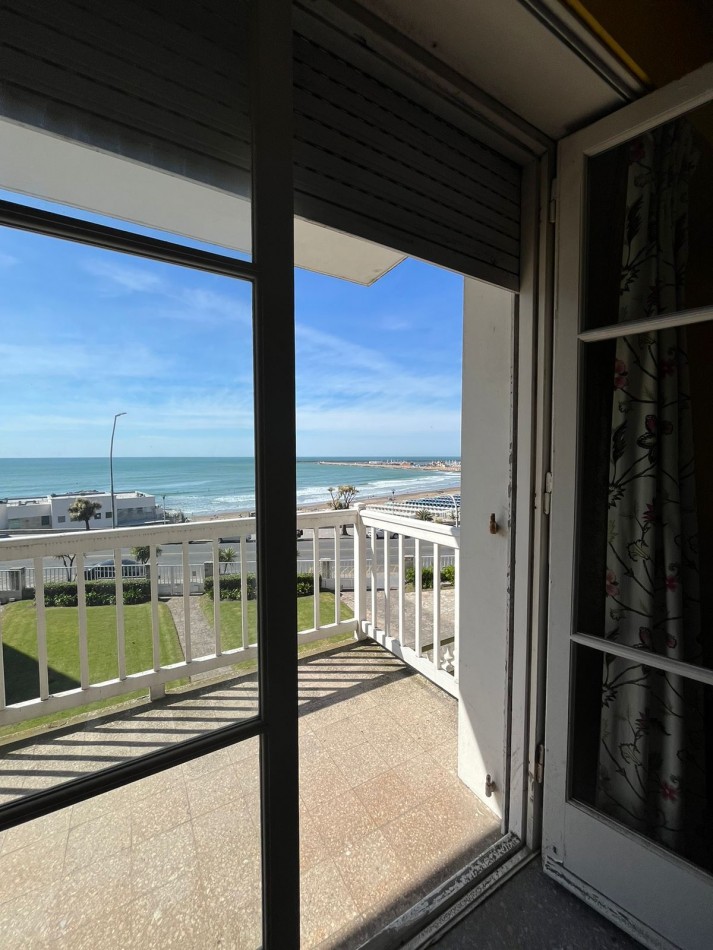 OPORTUNIDAD DEPARTAMENTO 6 AMBIENTES EN PLAYA GRANDE