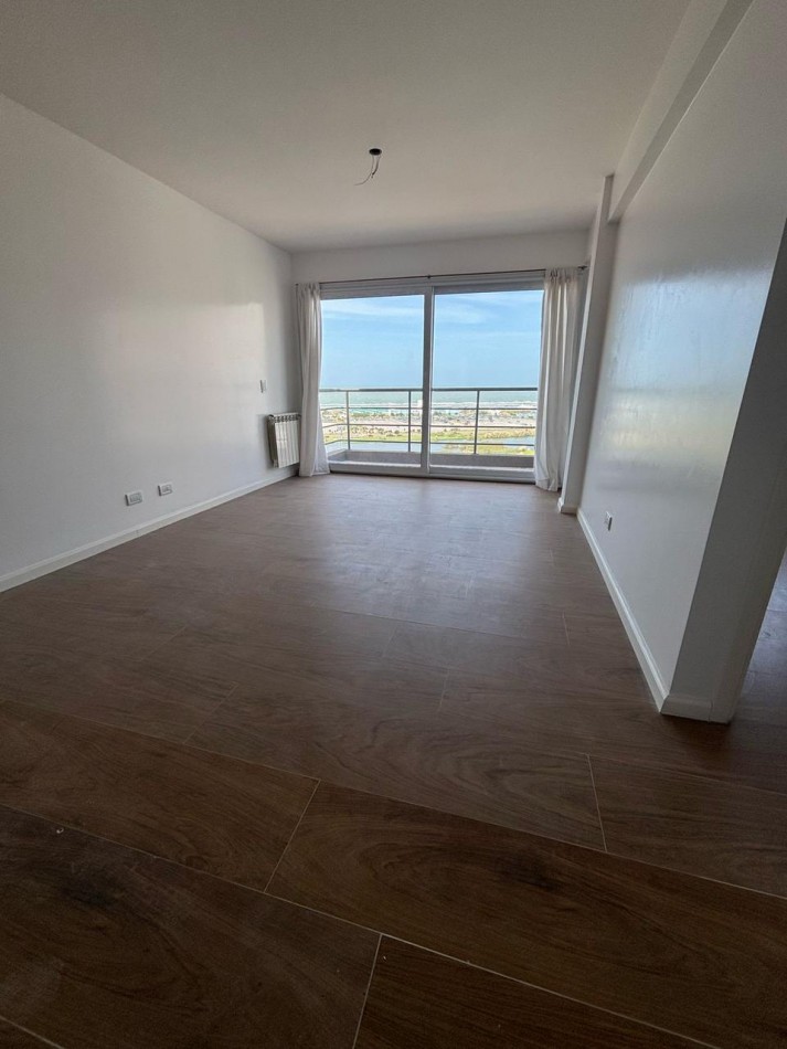 OPORTUNIDAD SE VENDE DEPARTAMENTO 2 AMBIENTES A METROS DEL MAR 